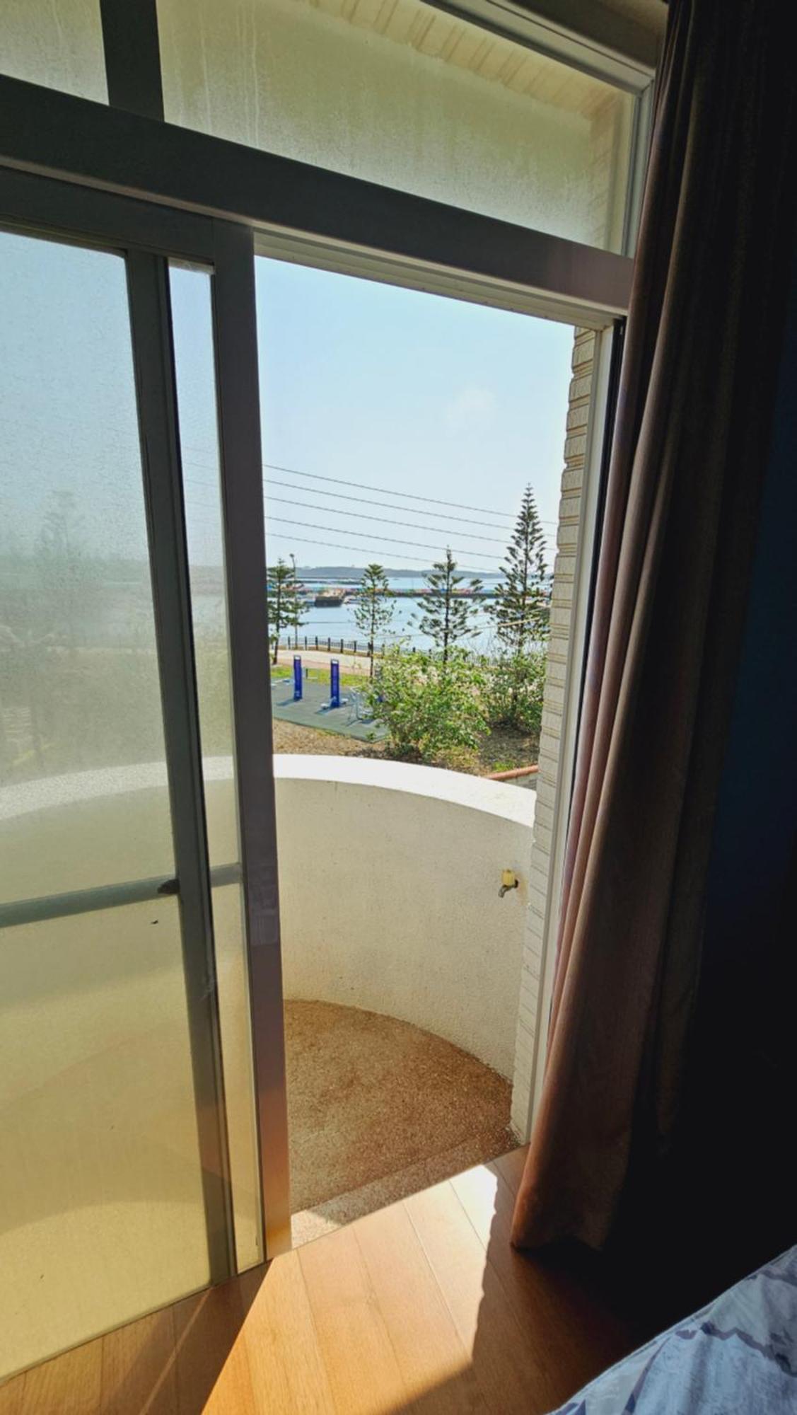 Sea Front Homestay Magong Exteriör bild